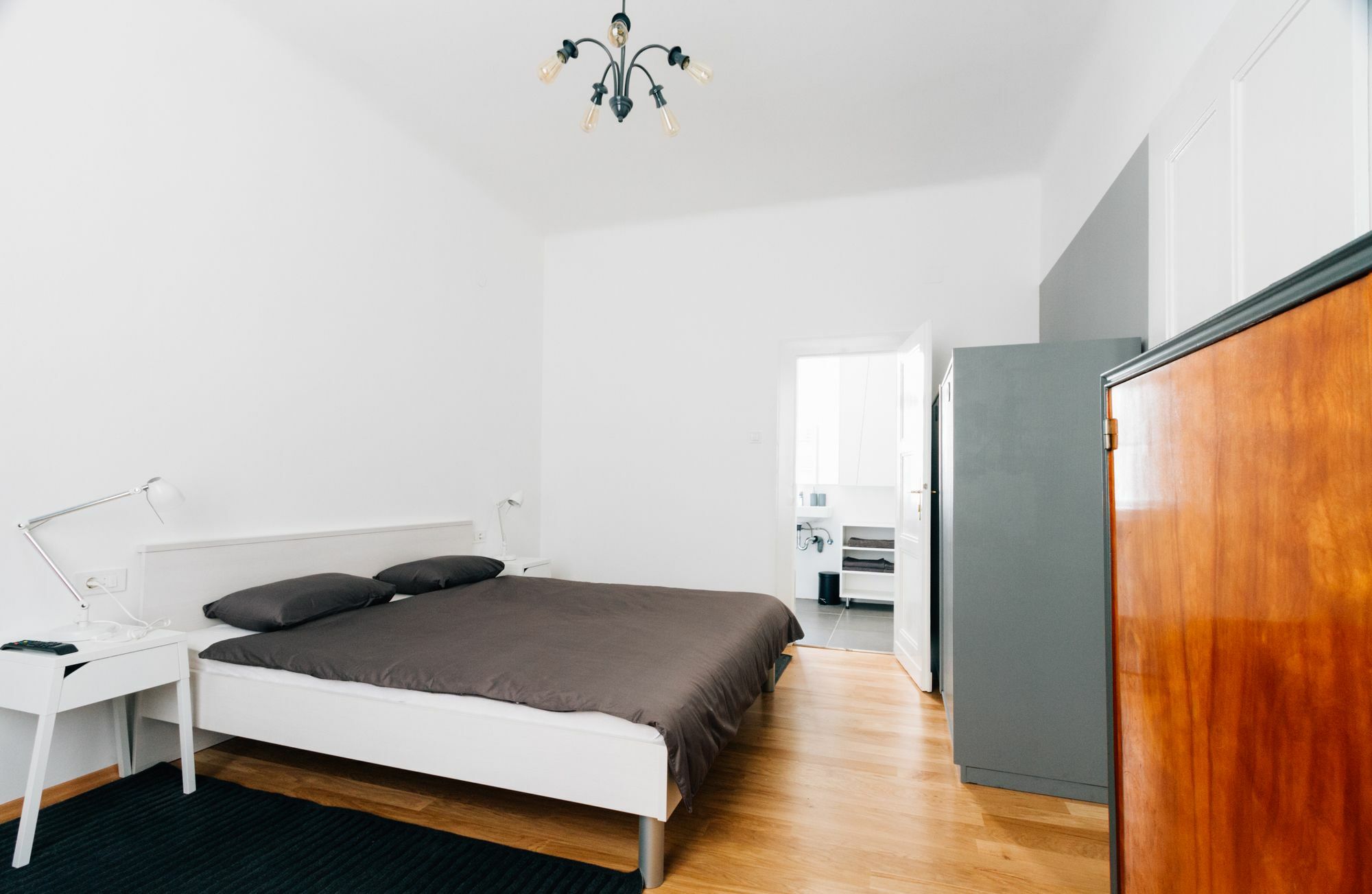 Mazuranic Square Apartment 萨格勒布 外观 照片
